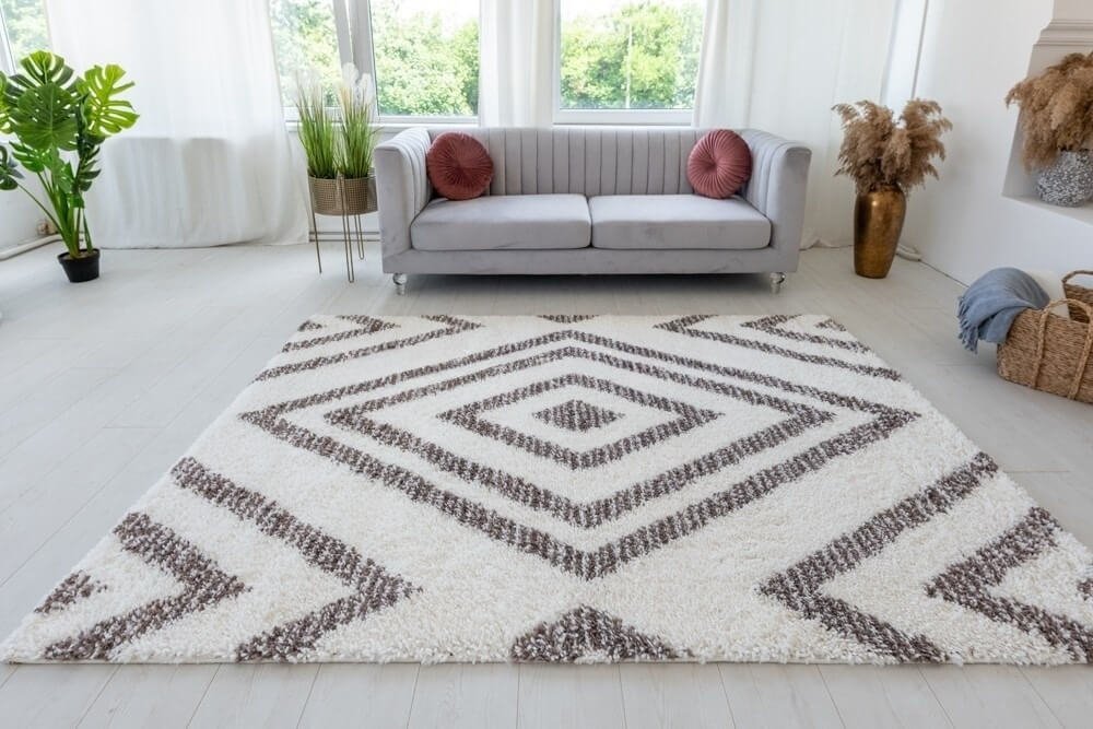 Puha Fehér-Barna Buda Szőnyeg 487